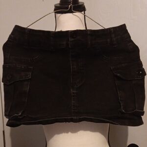 SHEIN Black Denim Skirt